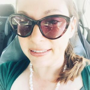 Meet your Posher, Gina